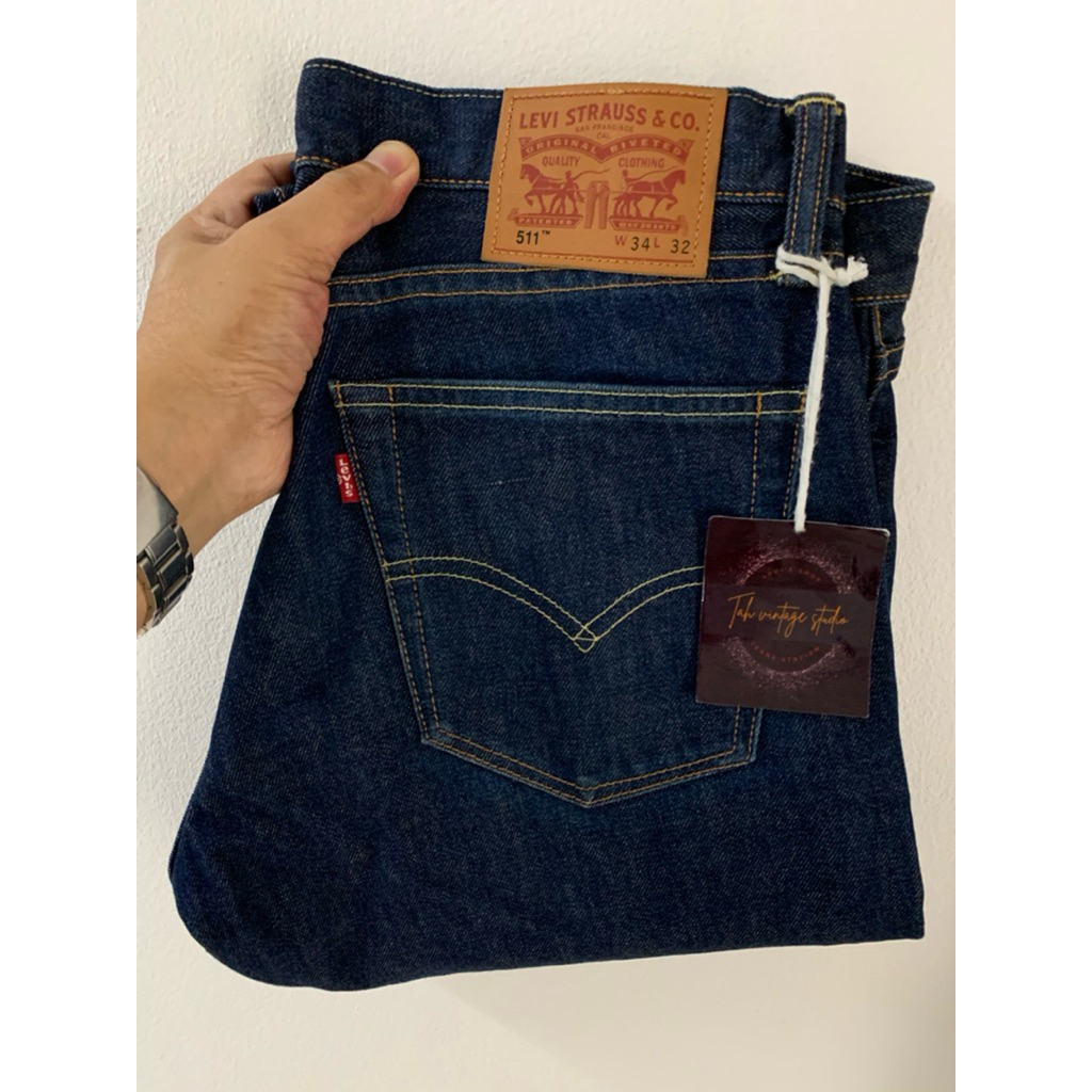 Levi’s 511 whiteoak ริมแดง made in USA , Size 34/32(ขนาดจริงดูตรงรายละเอียดสินค้า)