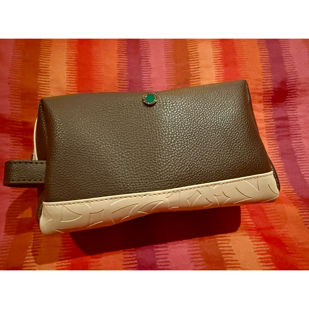 Exclusive First Class Emirates & Bulgari Amenity Kits