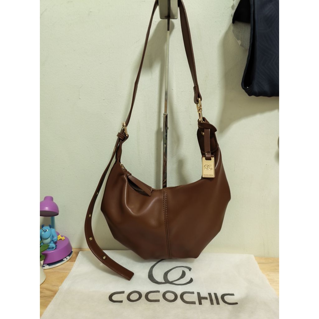 มือสอง * COCO CHIC กระเป๋าสะพายผู้หญิง แฟชั่น อ่อนนุ่ม สำหรับผู้หญิง สีน้ำตาล