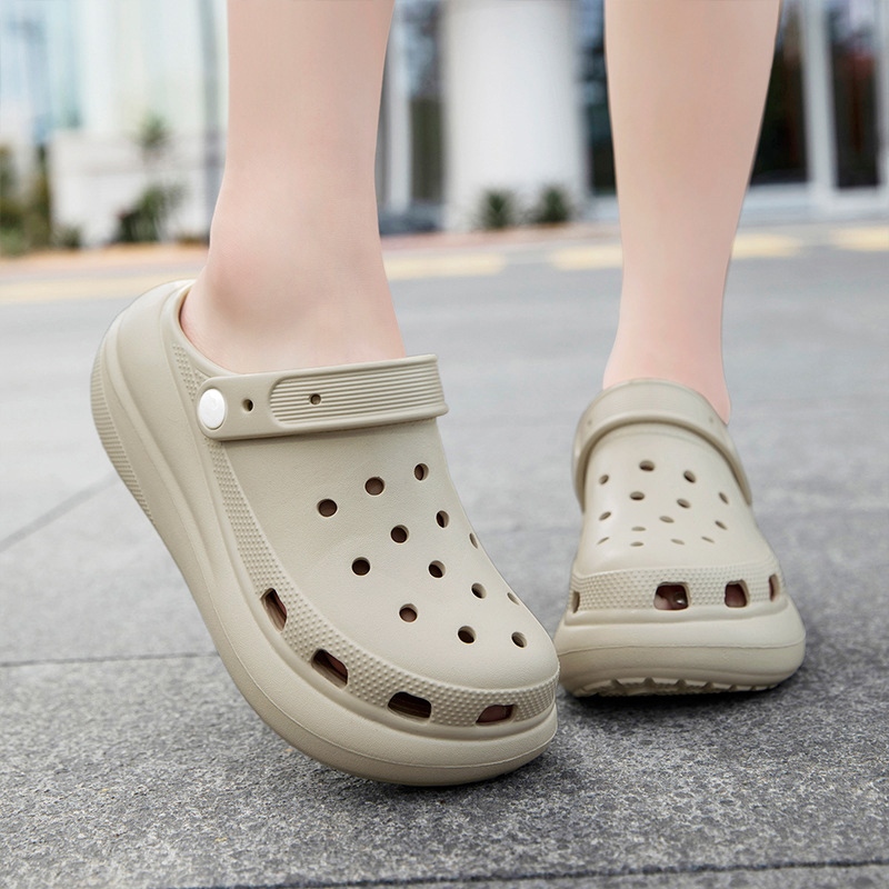 Tnicoo มีคุณสมบัติทำให้ขาเด็กลง สำหรับคนเล็กเตี้ย รองเท้าแซนดัลปิดปลาย พื้นยางยืดที่มีความเสียดทานสูง รองเท้าโคลนหนาวั