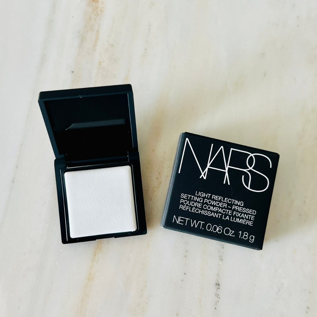 แป้งนางฟ้า NARS  TRANSLUCENT CRYSTAL Light Reflecting Setting Powder-Pressed 1.8g แป้งฝุ่นโปร่งแสงอัดแข็ง