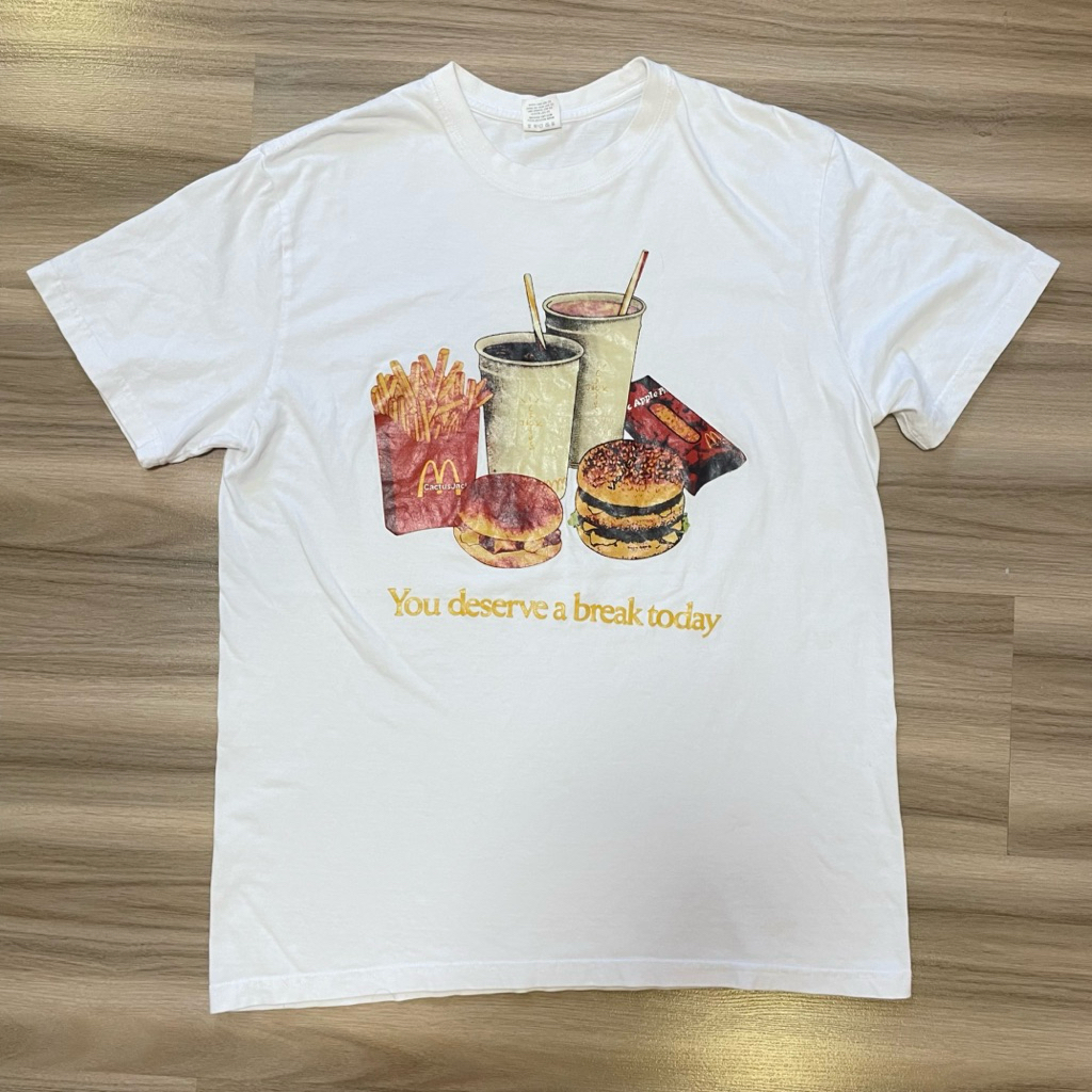 T-shirt mcdonald เสื้อยืดขาว 🍔🥖🔥