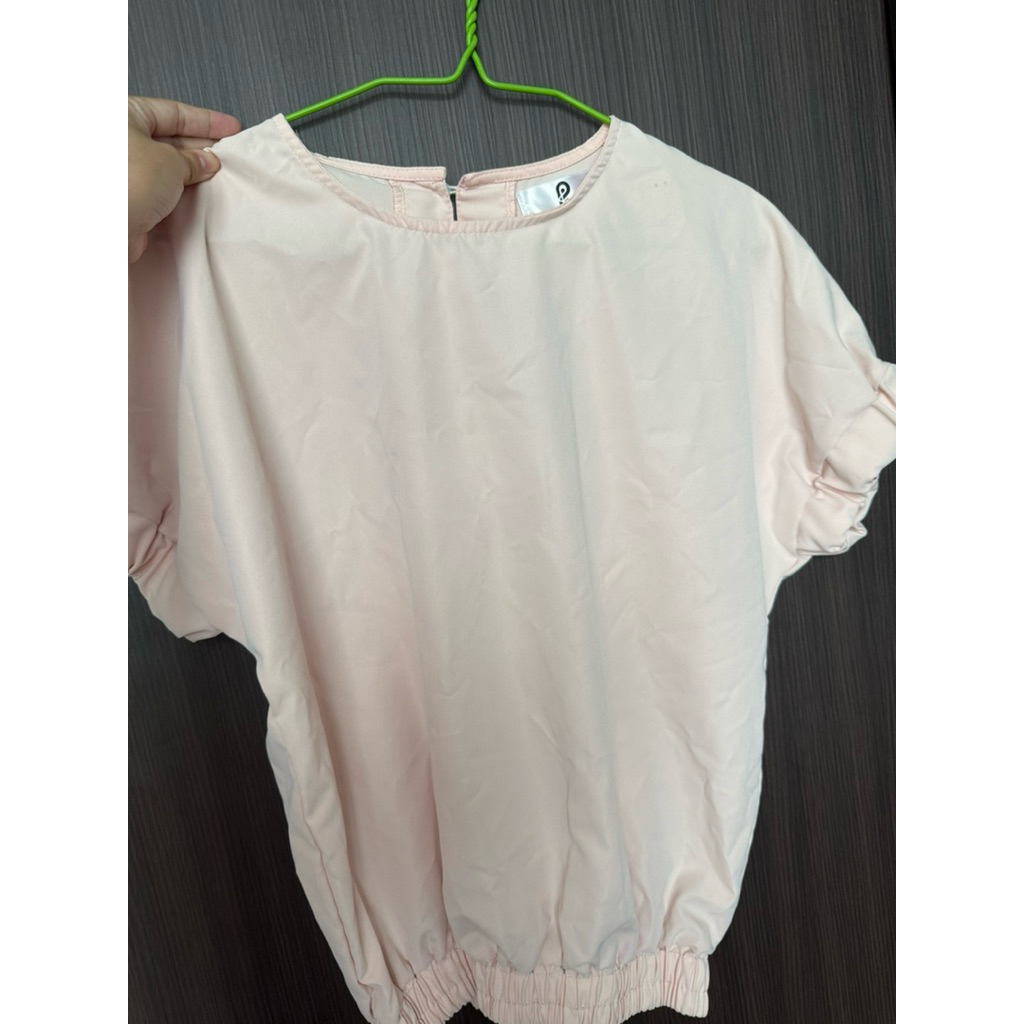 *โละตู้เสื้อผ้า* ส่งต่อเสื้อแบรนด์ Pradap