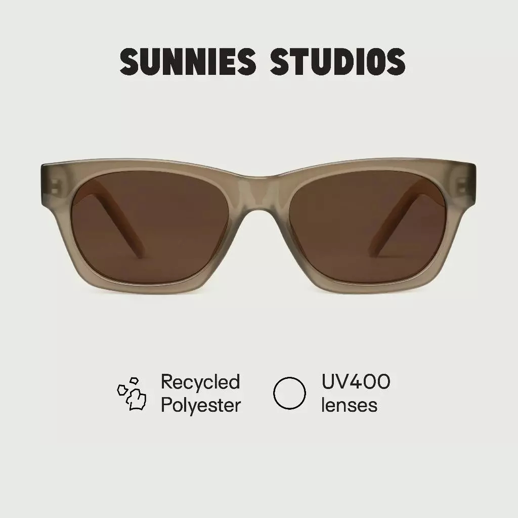 Sunnies Studios Wolf (แว่นกันแดดแฟชั่นทรงสี่เหลี่ยม สำหรับยูนิเซ็กส์)
