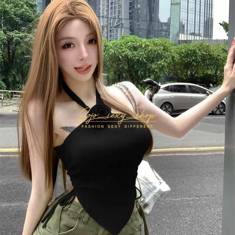เสื้อไหมพรม โชว์ไหล่ ผูกคอ ดอกไม้สามมิติ เชือกข้างปรับได้ รูปที่ 2
