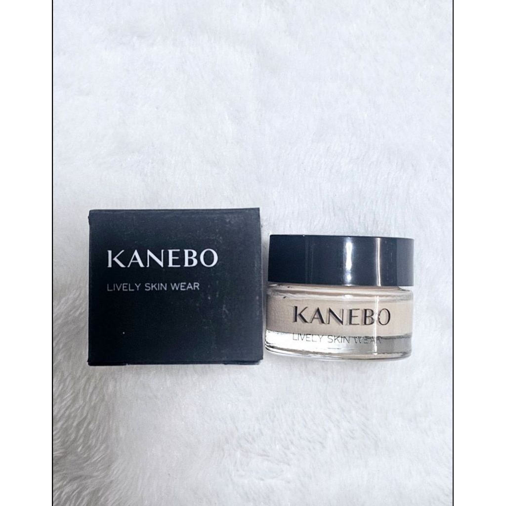 ใหม่ล่าสุดแท้ 100%รองพื้น KANEBO Lively Skin Wear II #230 ขนาด 4 g. ฉลากไทยค่ะ