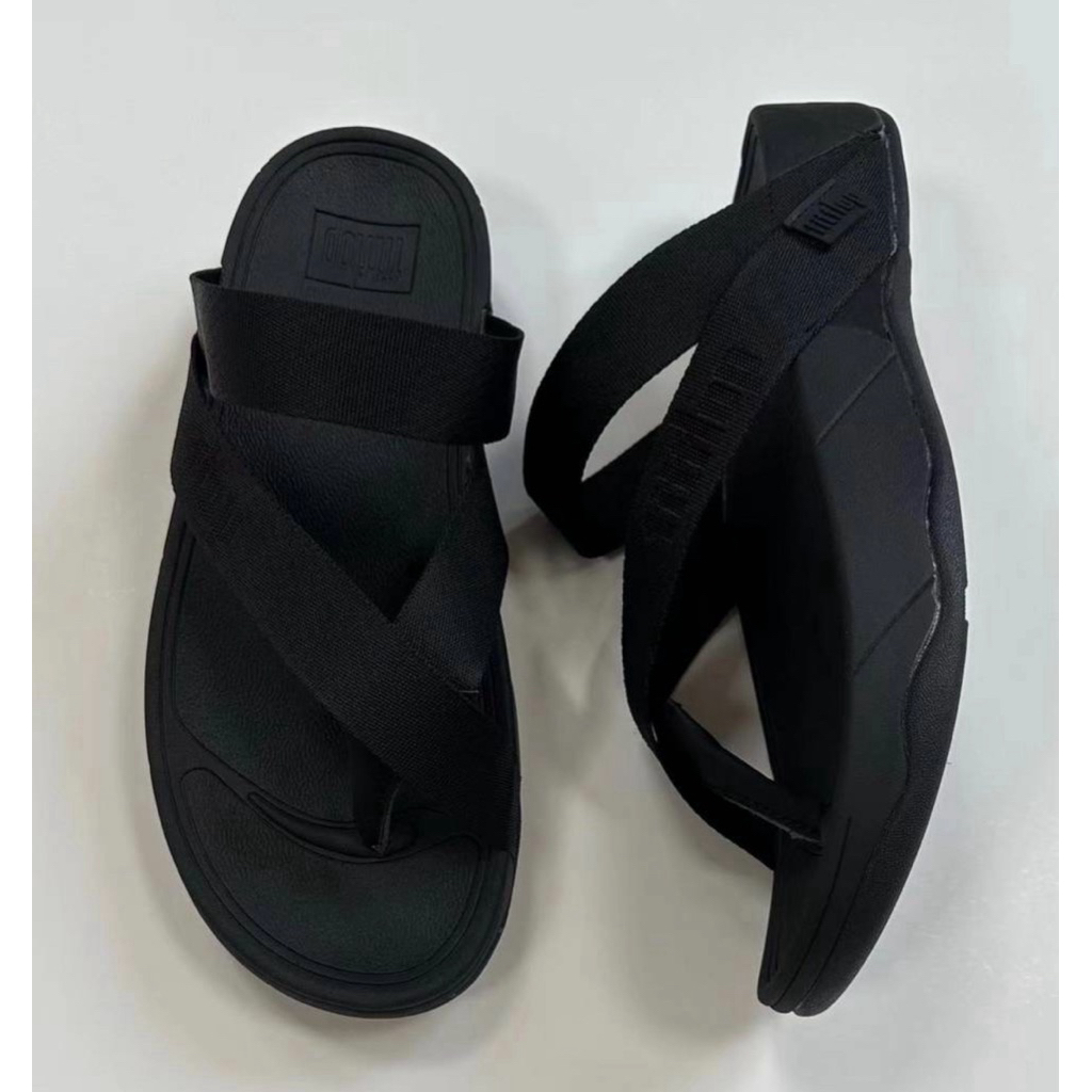รองเท้าเเตะ fitflop สลิงรุ่นใหม่ สวย ใส่ได้ทั้ง หญิงและชายไซร้ 36----44