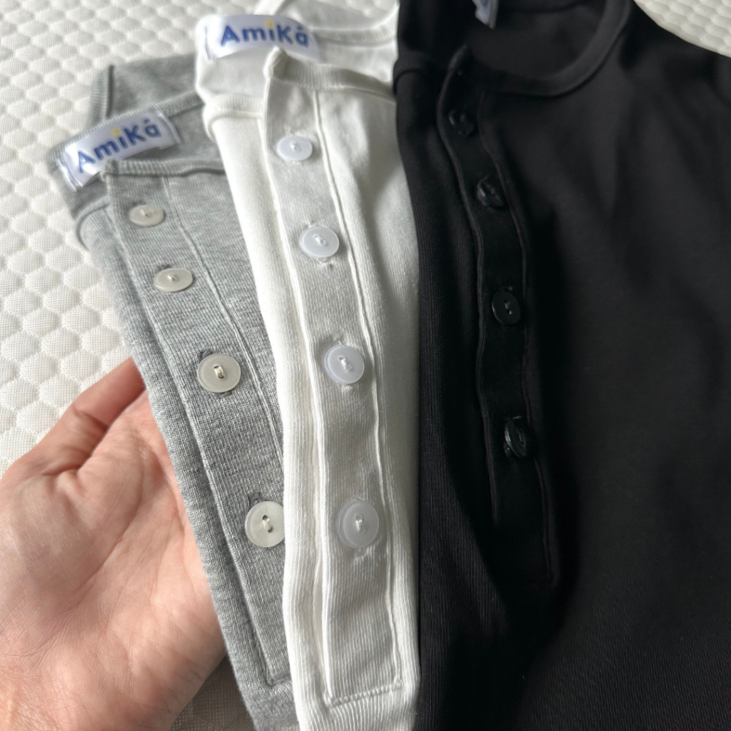 Simple Top เสื้อคอกลมกุ๊นคอ กระดุมหน้า ทรงสวย พรางหุ่น ผ้านุ่มยืดเยอะ ( มี2ไซส์) - รูปที่ 5