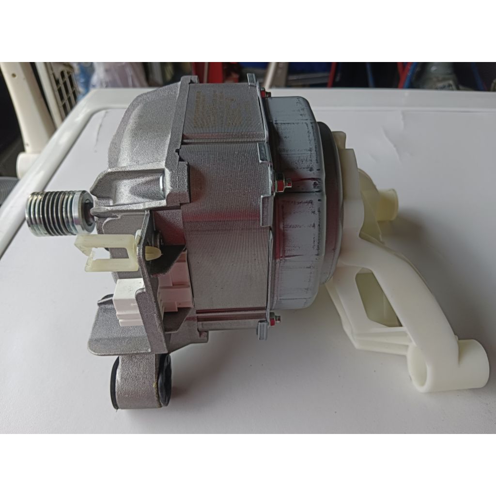 มอเตอร์เครื่องซักผ้าฝาหน้า Samsung 7-8kg รุ่น WW70J4213IW , WW70J4233KW , WW80J54E0BW อะไหล่แท้ถอดตร