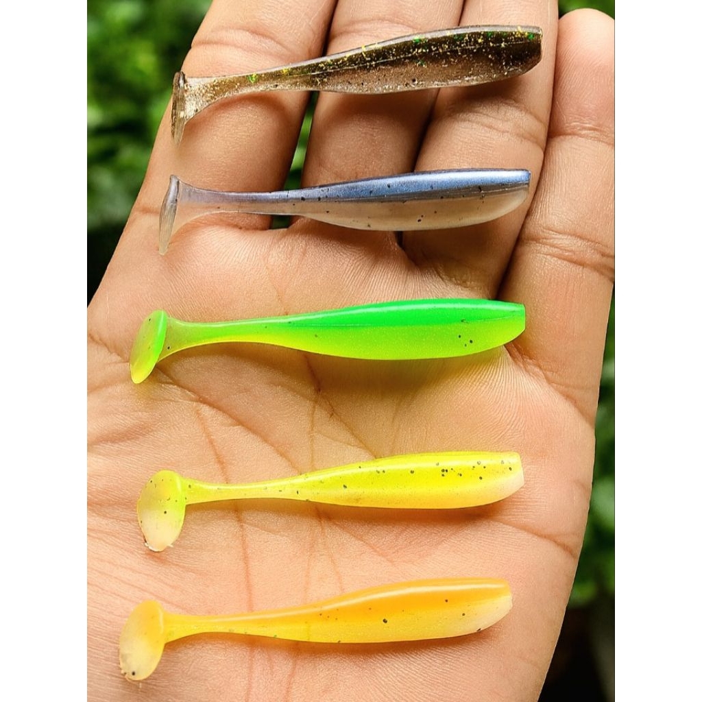ปลายางสลิมจิ๋ว5cm.ยางนิ่มหางพริ้วทีเด็ดช่อนเก็บตกกระพงปลากรอซองละ15ตัว