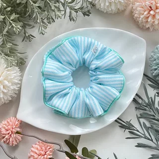Lamoonist scrunchies • Beach Umbrella