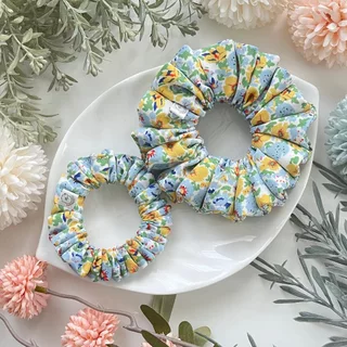 Lamoonist scrunchies • Buttercup