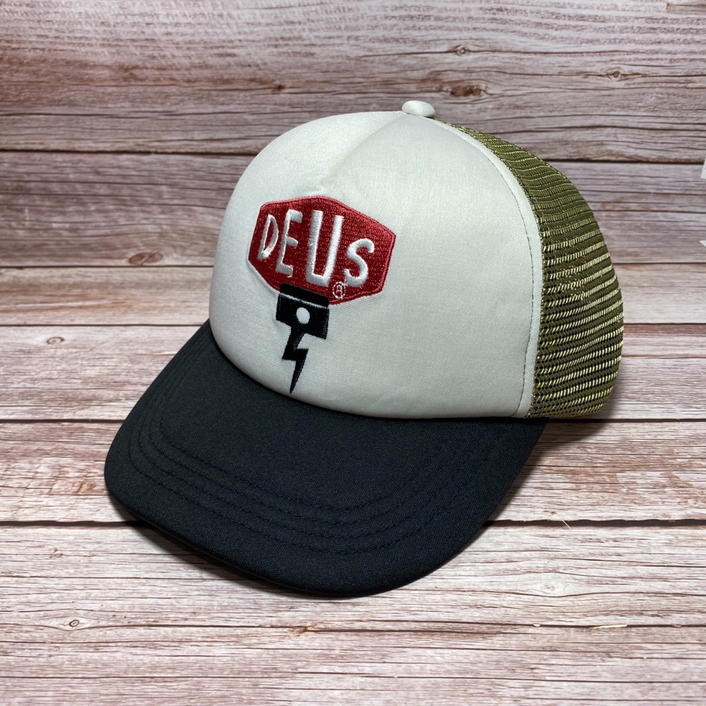 หมวก Deus Ex Machina Piston Shield 2 Trucker Cap