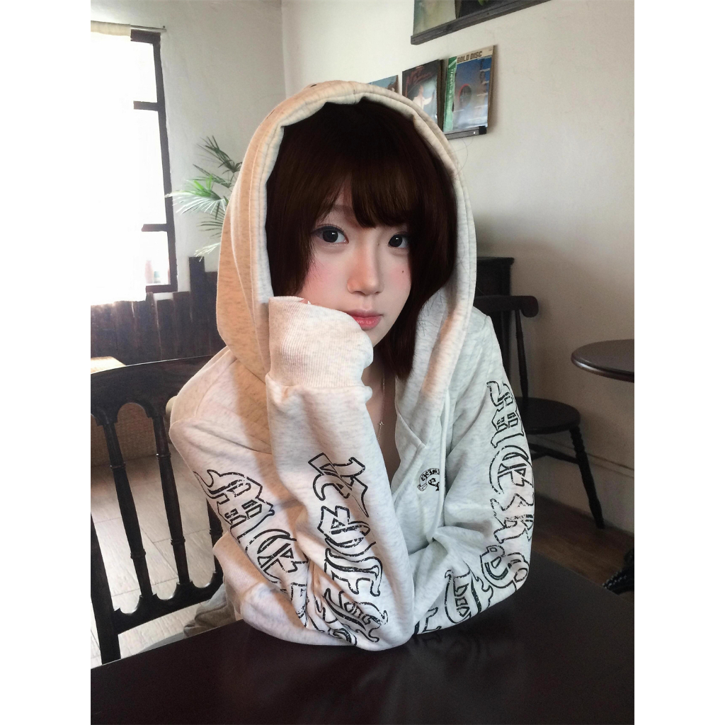 [Street style hip-hop print, zip-up hoodie]เสื้อคลุมฮู้ดซิปสั้นพิมพ์ลายย้อนยุคสุดเทรนด์สำหรับผู้หญิงเกาหลี ราคา ถูกที่สุด ดีลบีเคเค แกลเลอรีภาพที่ 4