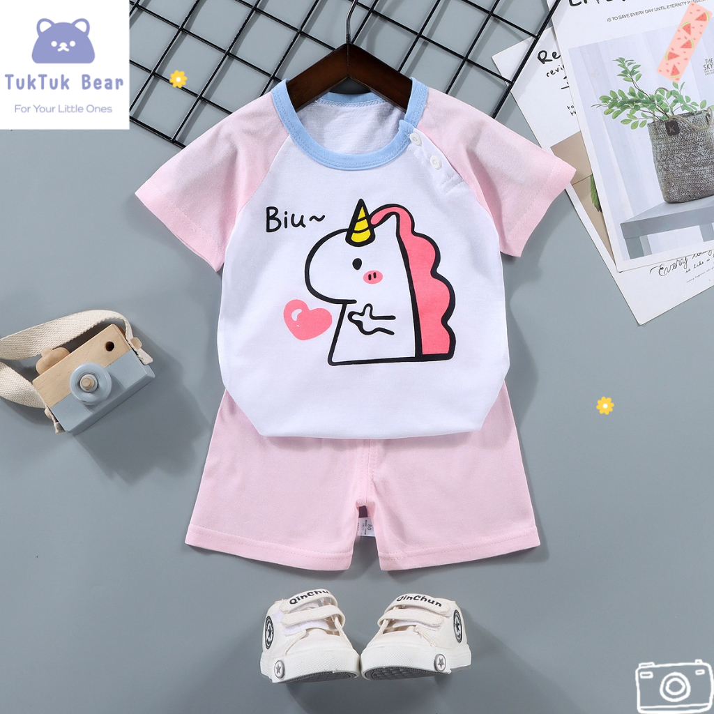 ชุดเซทเด็กหน้าร้อน ชุดเด็กน่ารัก ลายสัตว์น่ารักๆ คอกลม มีแต่ลายสวย ผ้านิ่มนุ่ม