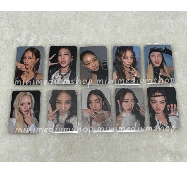 4EVE Album GLOW เฉพาะโฟโต้การ์ด‼️ (พร้อมส่ง)