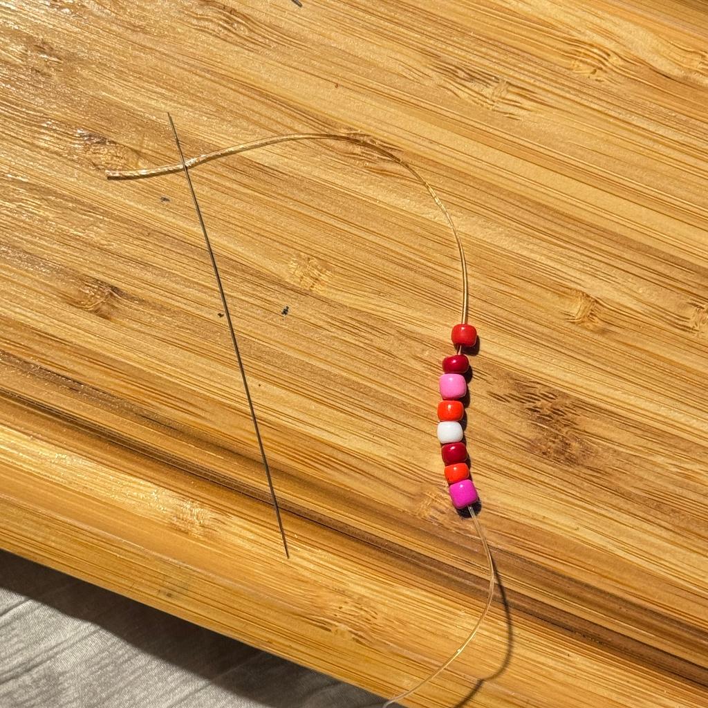 เข็มร้อยลูกปัด (ยาว 7.6 cm.) เข็มเปิด เข็มร้อยเครื่องประดับ ราคา/เล่ม DIY