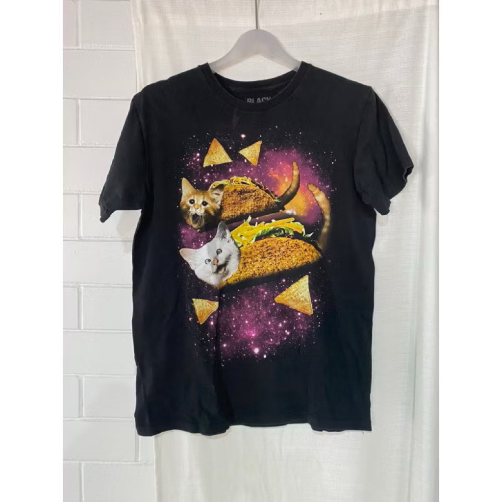 เสื้อ I Love Cute Kitty Cat Taco   T-Shirt Womens มือ2ไ ซร้ L  อก 19.5 นิ้ว ยาว26.5นิ้ว ราคา 290 บาท