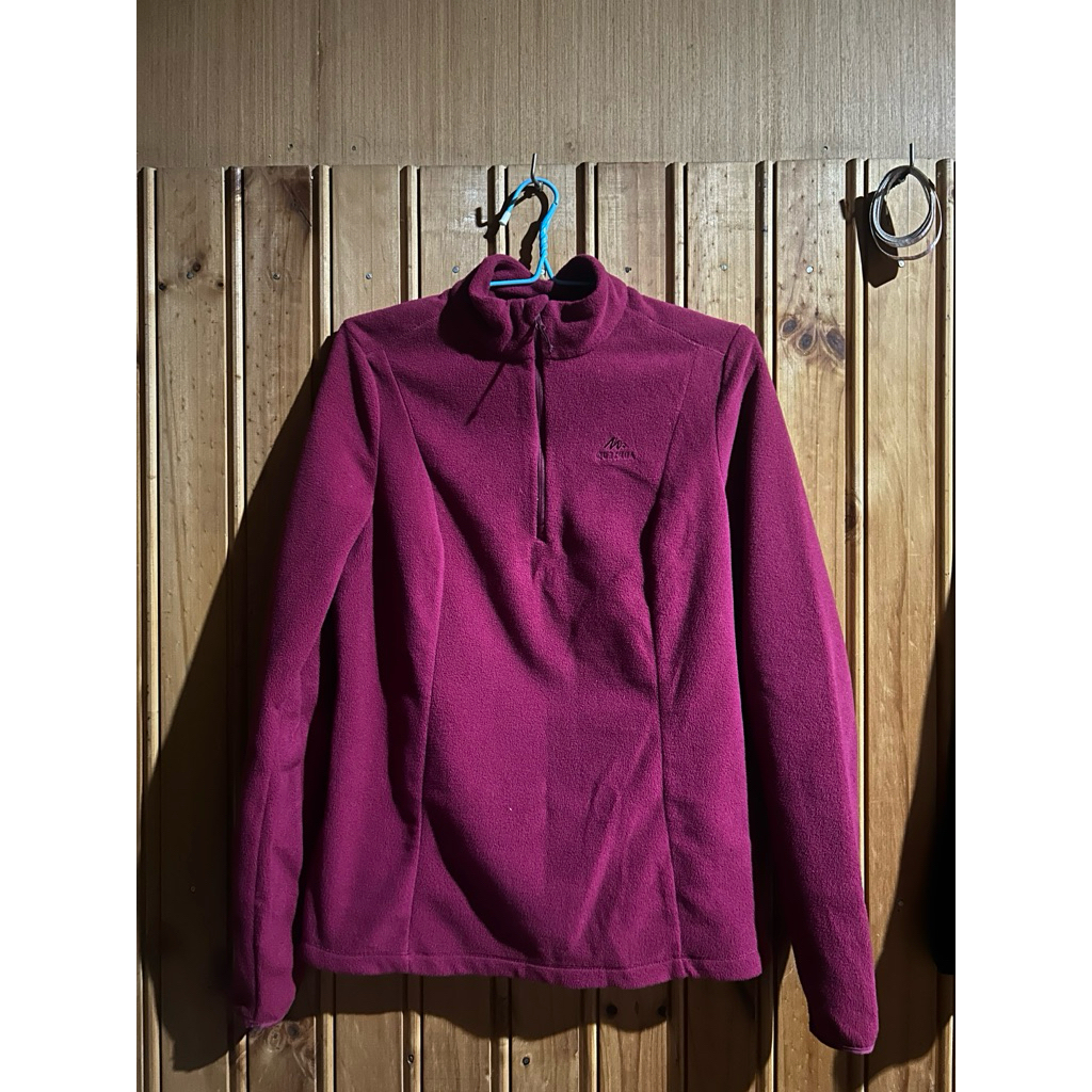 เสื้อกันหนาว quechua มือสอง