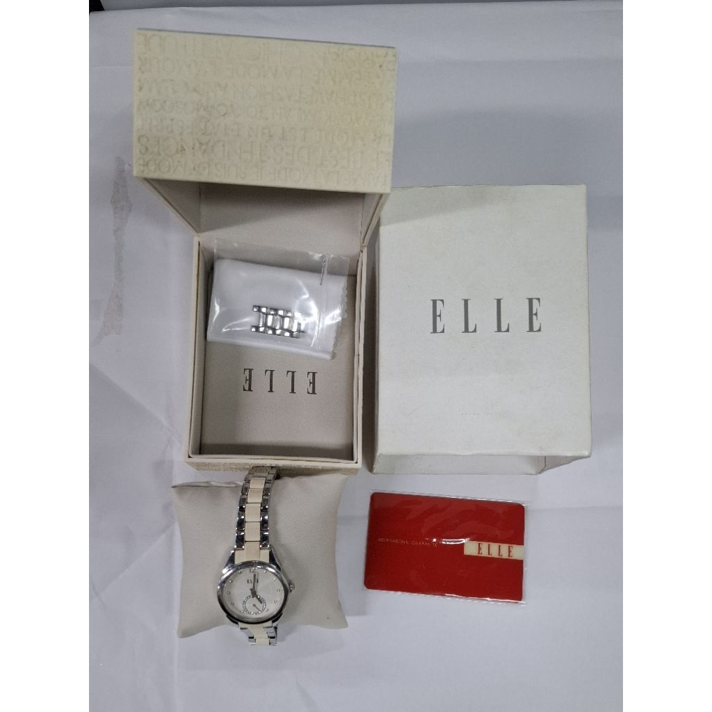 นาฬิกา ข้อมือผู้หญิง Elle รุ่น EL20294B03N ซื้อมา 8,000 ฿ เหลือเพียง 1,555 บาท ของแท้แน่นอน หน้าปัดไ