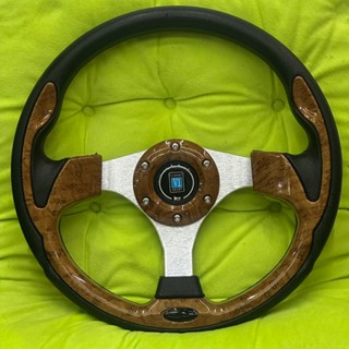 พวงมาลัยแต่งลายไม้เต็มและไม้น็อค ขนาด12นิ้วใส่ได้กับรถยนต์ทั…