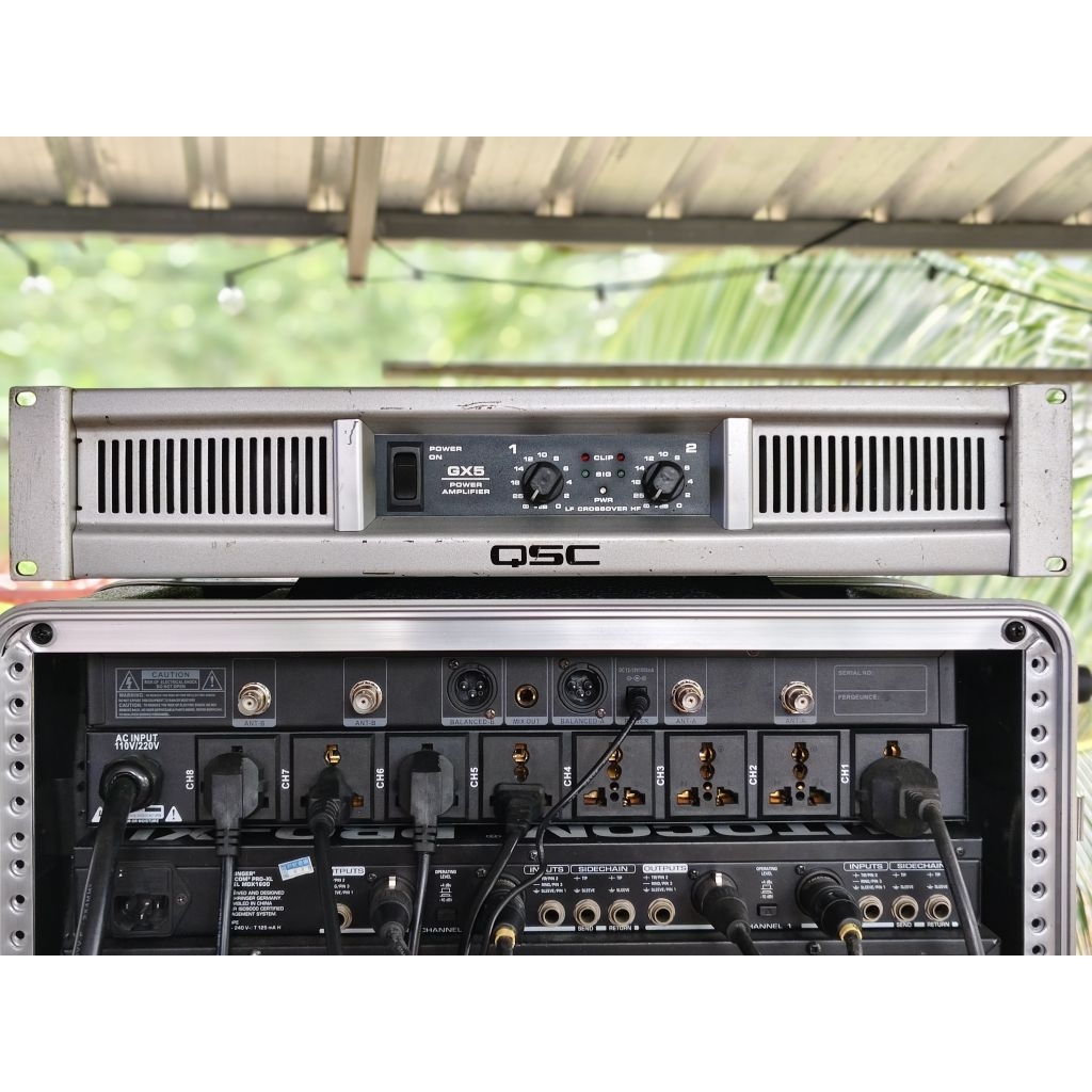 qsc gx 5  เครื่องขยายเสียงมืออาชีพ ของแท้