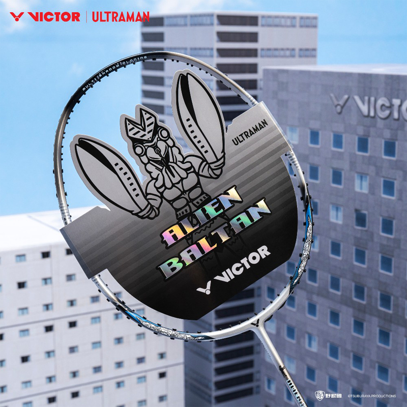 VICTOR x ULTRAMAN ไม้แบดมินตัน รุ่น ARS-ALIEN BALTAN แถมเอ็น VS-100+ซอง (โปรดอ่านรายละเอียดก่อนสั่ง)