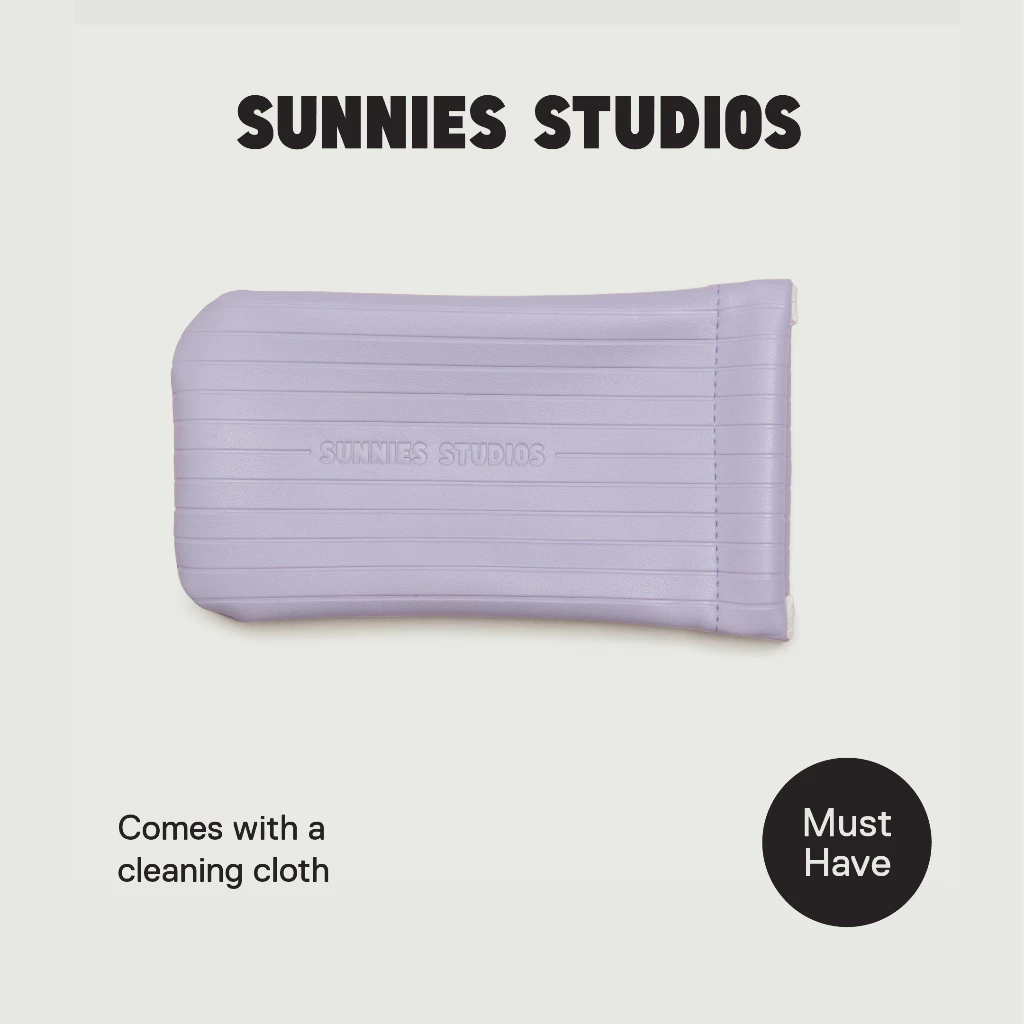 Sunnies Studios Ribbed Sac (กล่องใส่แว่นตาและแว่นกันแดด พร้อมผ้าเช็ดเลนส์)