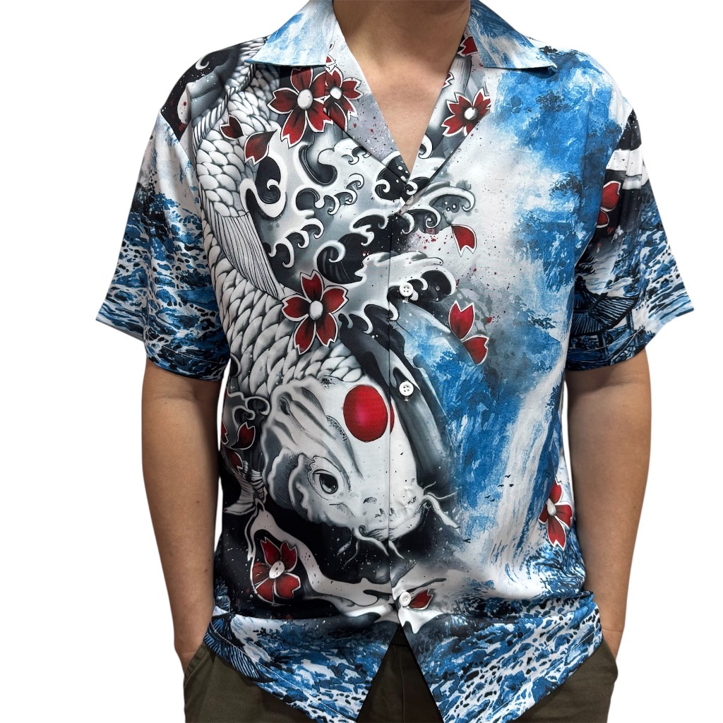 เสื้อฮาวาย ลายปลาคาร์ฟ พื้นสีฟ้า ลายละมุน สบายตา เนื้อผ้านิ่ม สบายตัว ใส่ได้ทุกโอกาสจ้าา