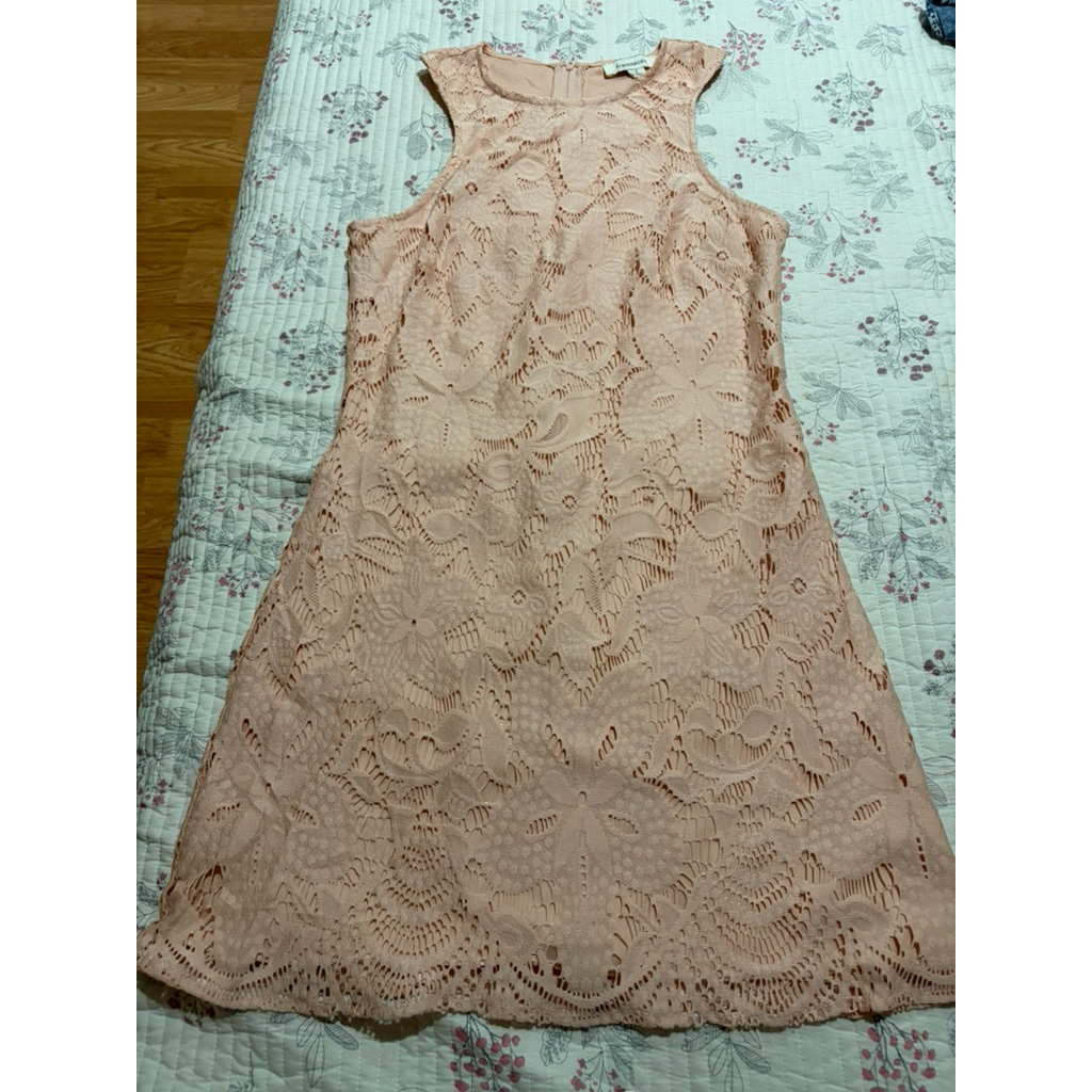 Francescas Mauve Long Lace dress Size S