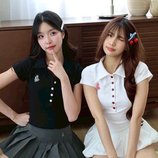 JARINYA (S-L) เสื้อครอปโปโลแต่งกระดุม ผ้า Cotton เนื้อดีไม่บาง ยืดหยุ่นได้ดี ผ้านุ่มเด้งใส่สบาย ทรงสวยเข้ารูป
