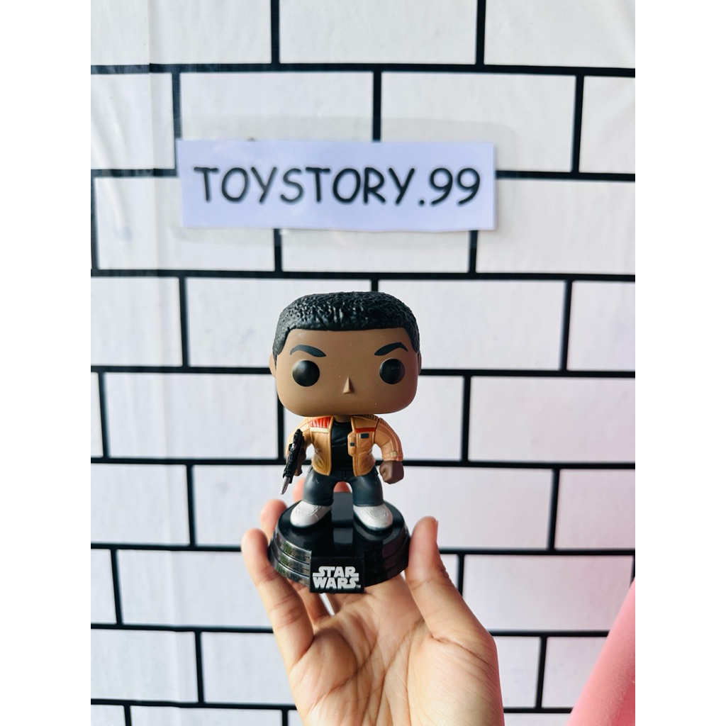 🎱 Funko Pop! Star Wars Figure ของ Finn