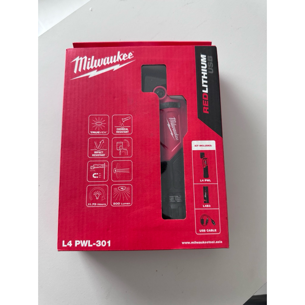 Milwaukee L4 PWL-301 ไฟส่องทำงาน แบบแกนหมุน