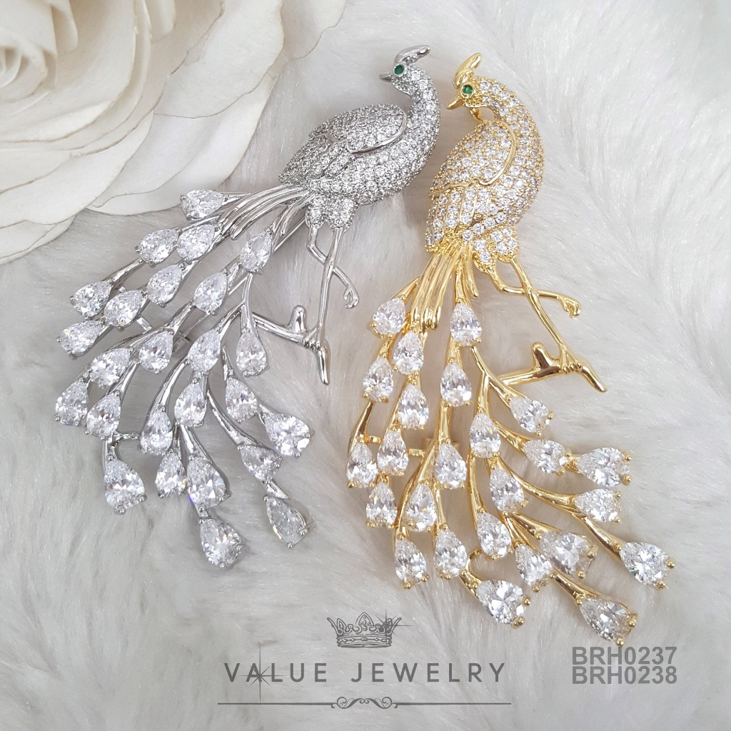 เข็มกลัด ลายนกยูง PEACOCK ขนาดใหญ่ มี2สี คริสตัลแท้ สวยหรู โดดเด่น เครื่องประดับ BRH0237 BRH0238 ValueJewelry
