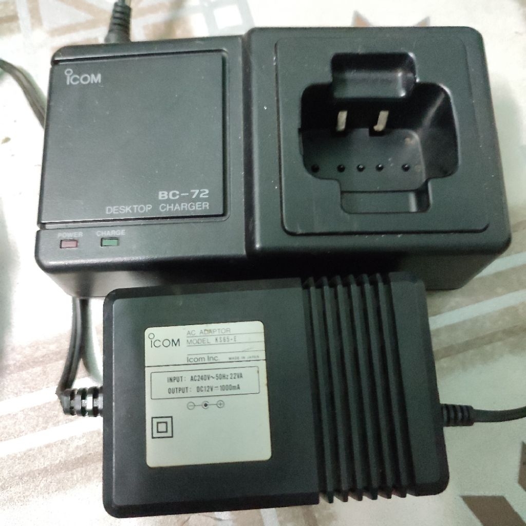 แท่นชาร์จ ICOM 2S, ICOM 2sat