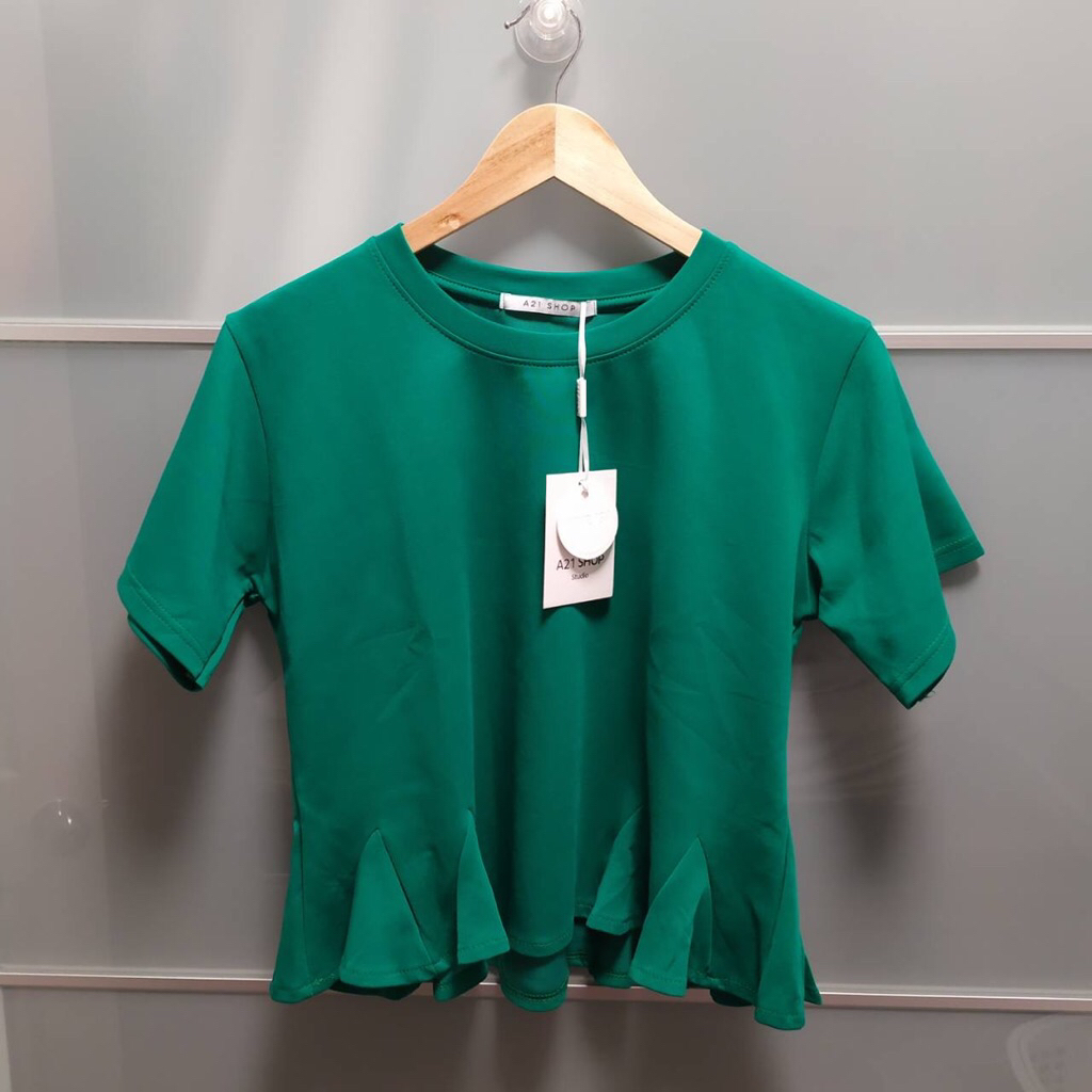 เสื้อยืดชายระบายA21 Shop