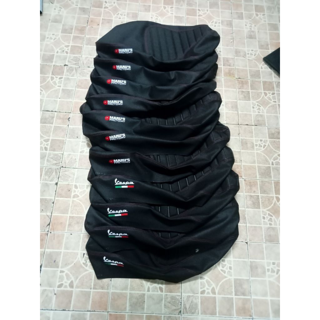 หนังหุ้มเบาะเวสป้า Sprint 125-150 และ Primavera 125-150 (2015 - ปัจจุบัน) หุ้มได้ทั้งเบาะทรงเดิมและเบาะปาด
