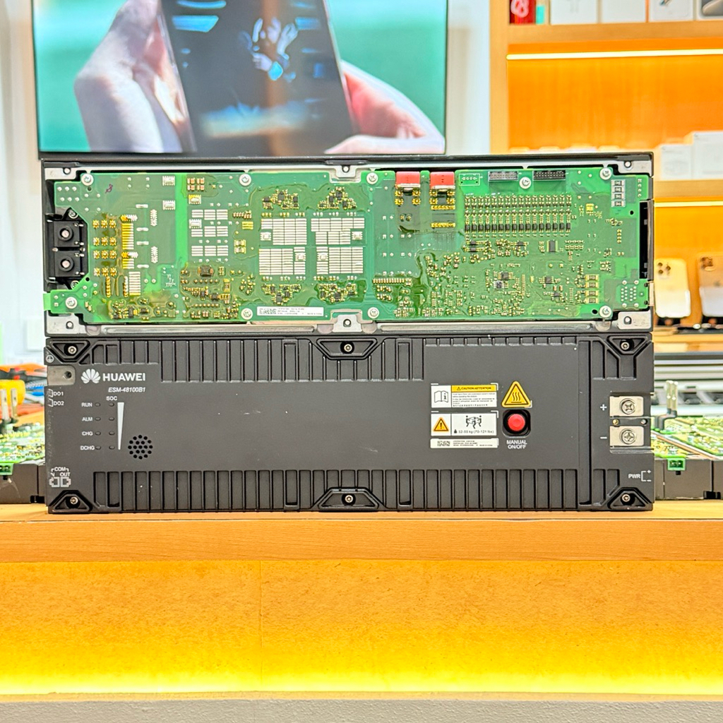 บอร์ด BMS HUAWEI ESM-48100B1 มือสอง แก้ Alarm 🚨 เรียบร้อย ปี 2019-2022
