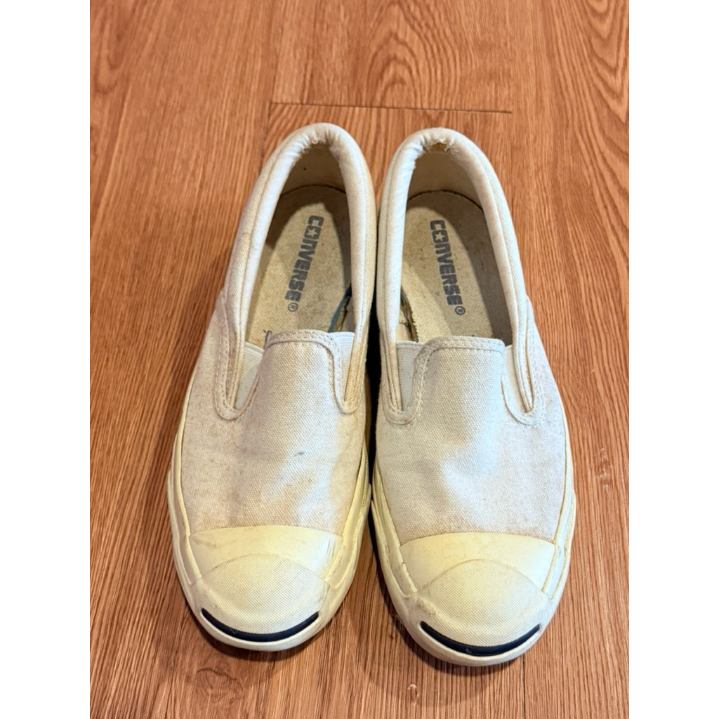 รองเท้า converse jace