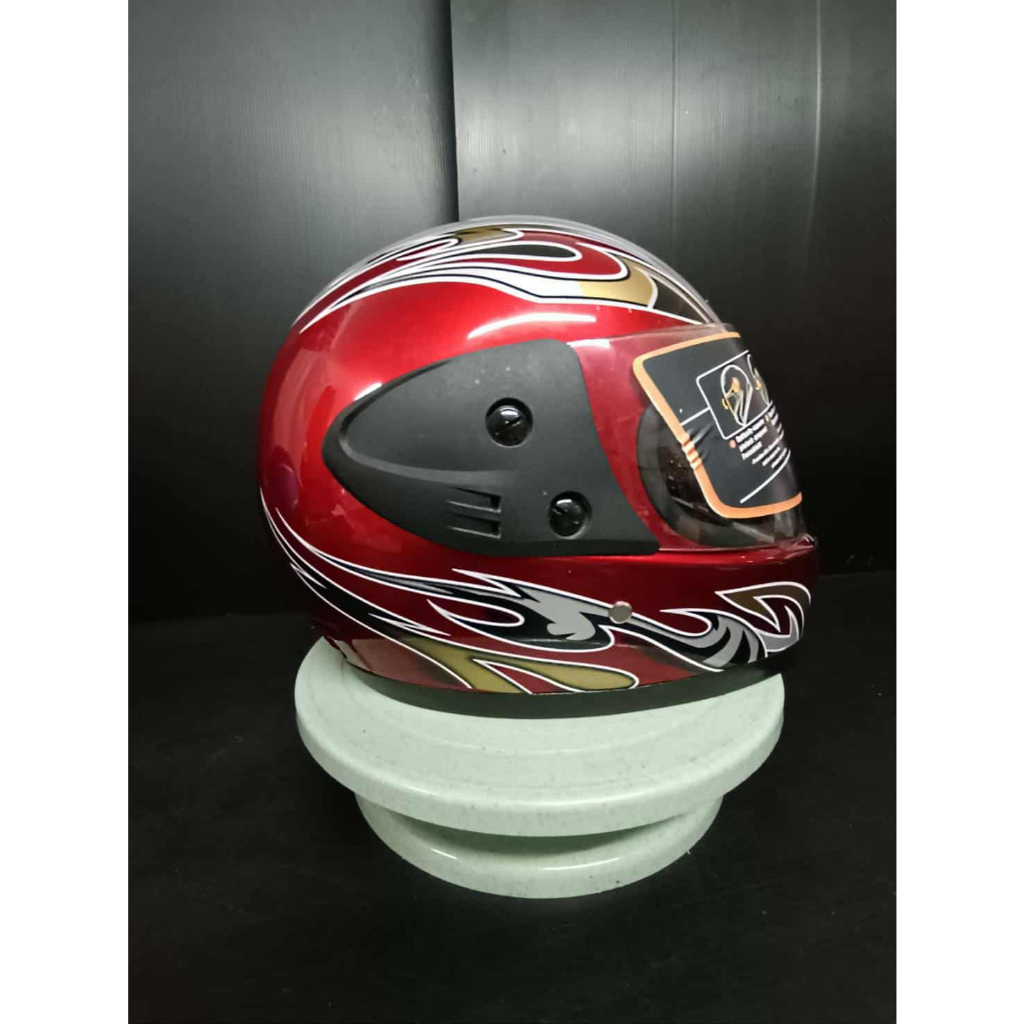 หมวกกันน็อค แบรนด์  DEFE  Size L รหัส M272