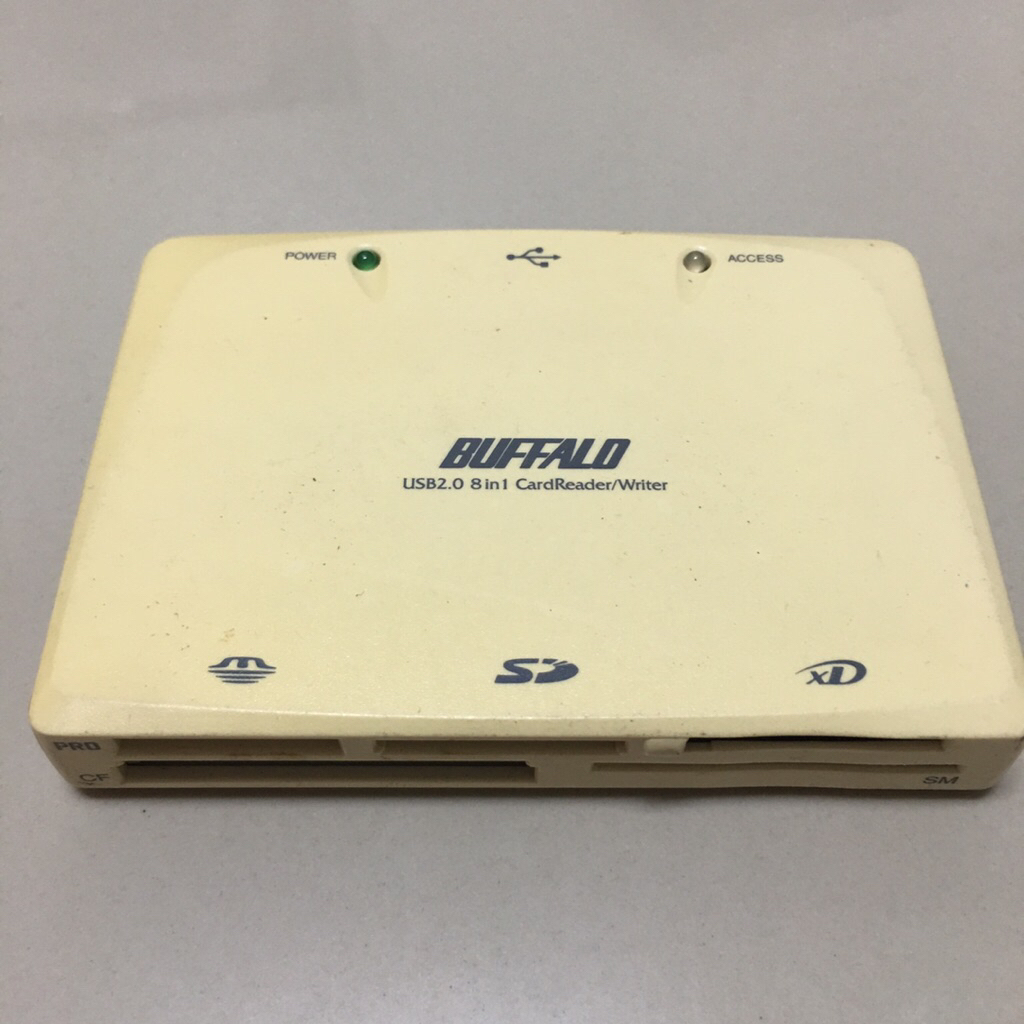 Buffalo USB8 in 1 CardReader,Writer