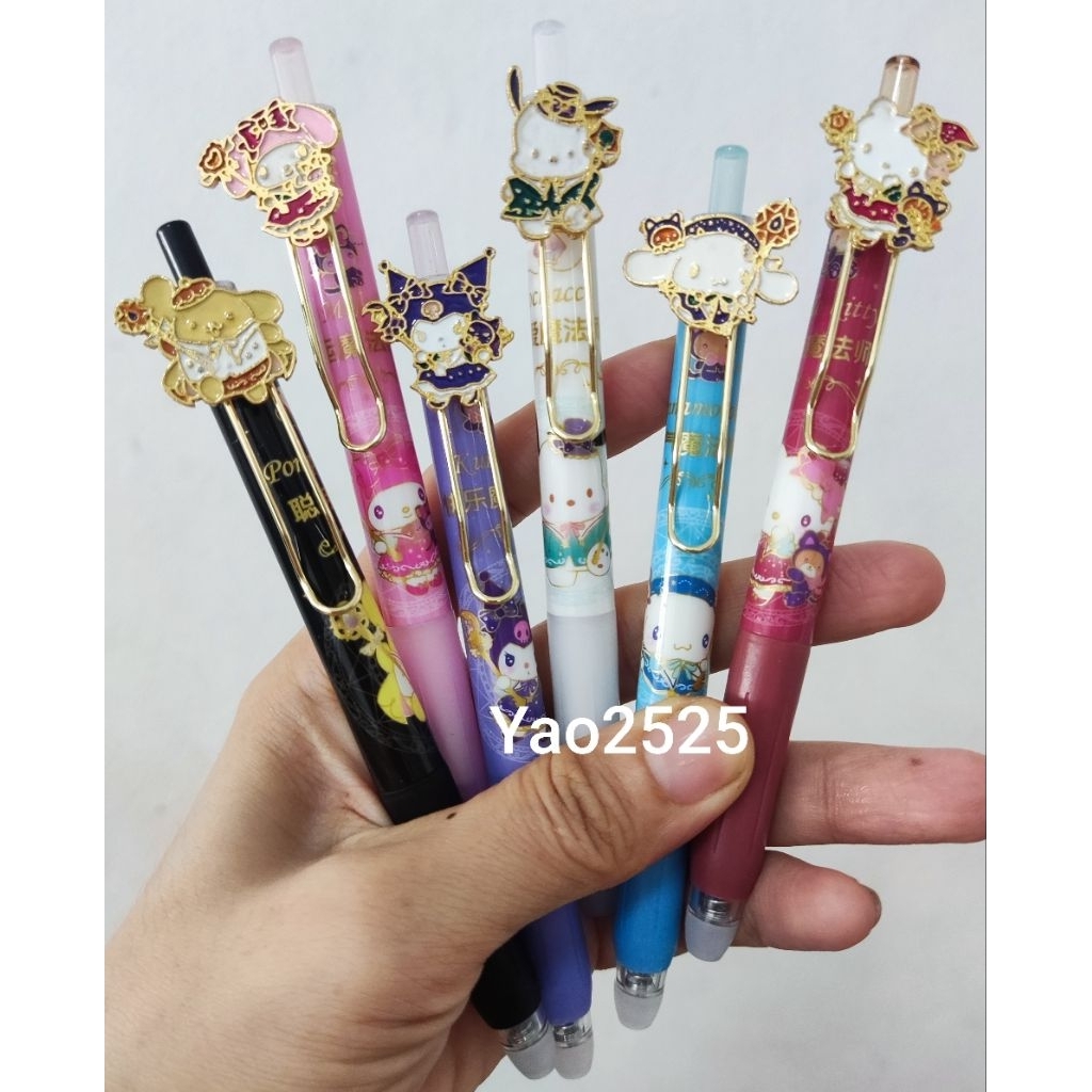 เข้าใหม่น่ารัก🎉🎉พร้อมส่งจากไทย❗❗ปากกาเจลแบบลบได้หมึกสีน้ำเงิน ลายซานริโอ้คลิปเหล็ก🥰♥️