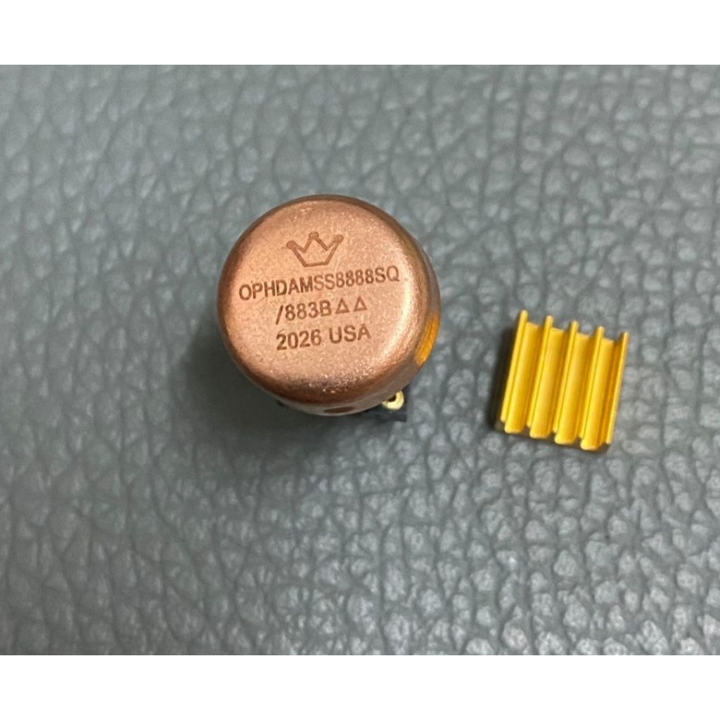 HDAMSS8888SQ DUAL OP-AMP ผลิตที่ USA  ของแท้ เสียงดีมีความละเอียดอ่อนมากเสียงเบสช่วงลึกกลางหนาเสียงแหลมหวาน ราคาต่อ1ชิ้น