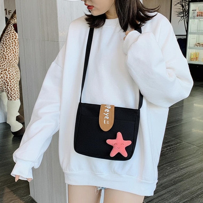 (มีส่งด่วน) tokyosellected(T1303) กระเป๋าสะพายข้างแฟชั่น มีเข็มกลัดให้ ราคา ถูกที่สุด ดีลบีเคเค แกลเลอรีภาพที่ 4