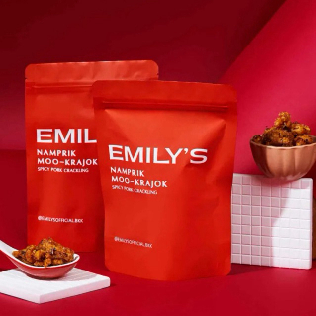 ✅ รับหิ้วตรงจากร้าน กทมส่งด่วนได้ภายในวัน🔥น้ำพริกหมูกระจก Emily's🐷ชาพีช🍑เมนูใหม่ล่าสุดจากร้านบะหมี่ไ