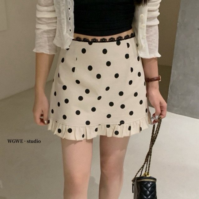 มินิ skirt กระโปรงลายpolka dots น่ารักมากป้ายป้าย 🏷️: WG.WE
