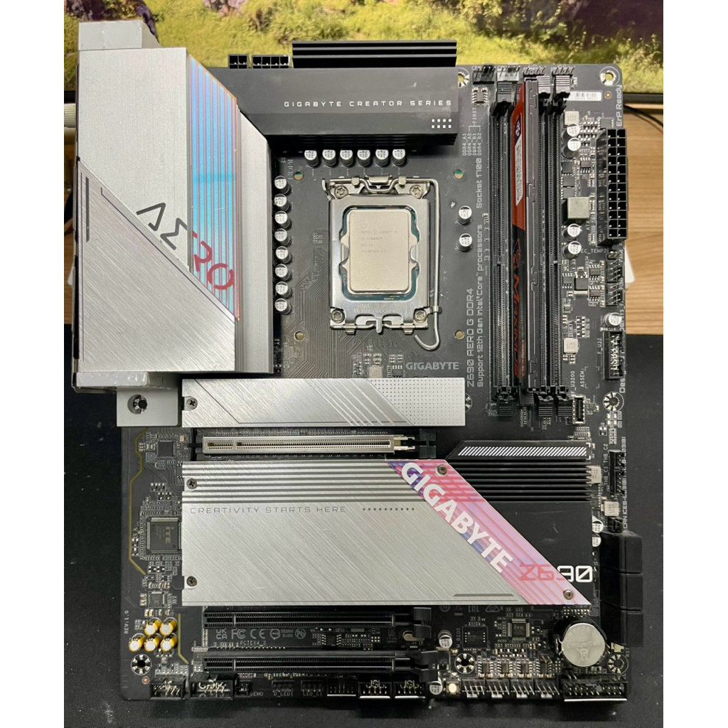 GIGABYTE Z690 AERO G DDR4+i5 12600KF [สภาพดี]