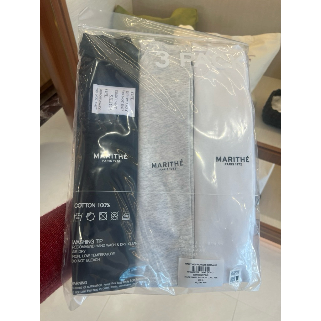 [MARITHE Francois GIRBAUD] MARITHE 3PACK SMALL REGULAR LOGO TEE mix เสื้อยืดมาริเต้สุดคุ้ม 3 ตัว 3 สี