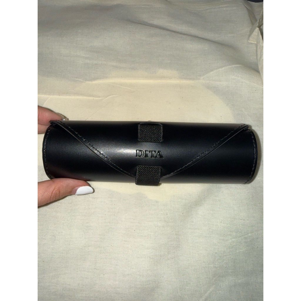 เคสใส่เเว่นเเบรนด์ DITA Cases