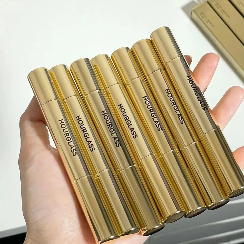 HOURGLASS Phantom Volumizing Glossy Balm ขนาด 1.7g